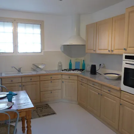 Holiday home Maison 120m2 Pres Centre Et Plages Classee *** *