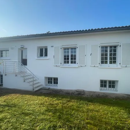 Maison 120m2 Pres Centre Et Plages Classee *** Holiday home Le Bois-Plage-en-Re